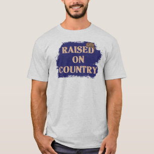 カウボーイハットで国育ち Tシャツ