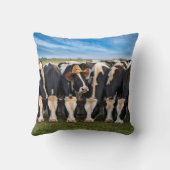 カウボーイハットを着たホルスタイン牛 クッション (裏面)