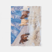 カウボーイホースドライブオンハイドアウトランチ フリースブランケット (正面)