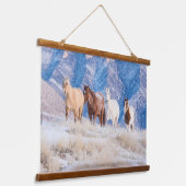 カウボーイホースドライブオンハイドアウトランチ 吊り下げ型タペストリー (傾斜あり)