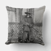 カウボーイランチャーまたは旧西のカナダの法律 クッション (正面)