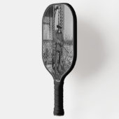 カウボーイランチャーまたは旧西のカナダの法律 ピックルボールラケット (左)