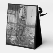 カウボーイランチャーまたは旧西のカナダの法律 フェイバーボックス (裏面サイド)