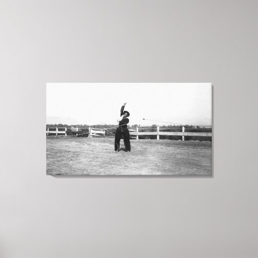 カウボーイ投げ縄の技術を練習 キャンバスプリント (正面)
