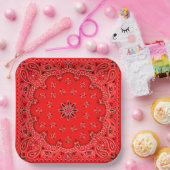 カウボーイ赤と白バンダナ2 ペーパープレート (パーティー)