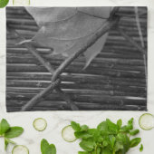 カエデの乾いた葉 – タオル (折り畳み)