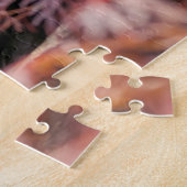 カエデの木の下で休む可愛い白黒猫 – ジグソーパズル (側面)