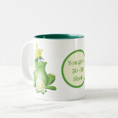カエルおもしろいキス追加文字 ツートーンマグカップ (正面左)