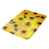 「カエルとひまわり：遊び心あふれる自然の模様」 バスマット (アングル)