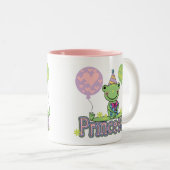 カエルのプリンセスの誕生日のTシャツおよびギフト ツートーンマグカップ (正面右)