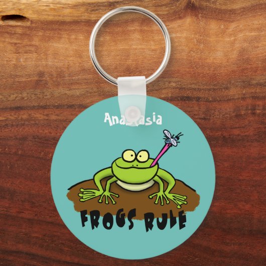 カエルは緑のおもしろいカエルの漫画を支配 キーホルダー (正面)