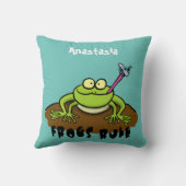 カエルは緑のおもしろいカエルの漫画を支配 クッション (裏面)