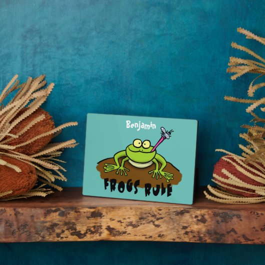 カエルは緑のおもしろいカエルの漫画を支配 フォトプラーク (側面)