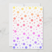 カエル写真誕生日ピンク1位パーティーかわいい水玉模様 招待状 (裏面)