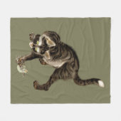 カエル日本のを捕まえる猫 フリースブランケット (正面(横))