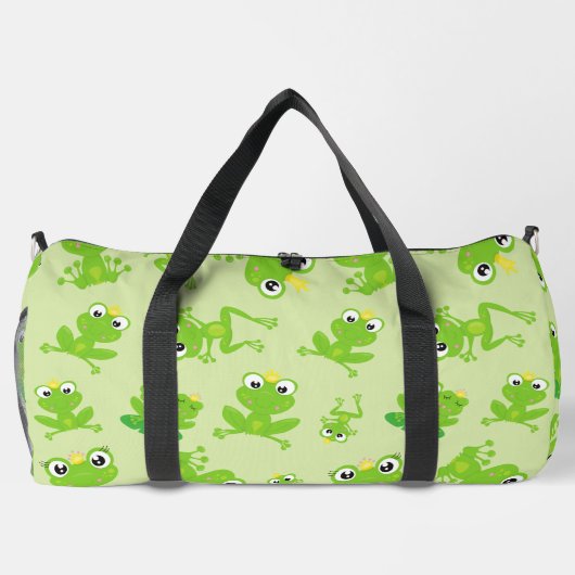 カエル柄、かわいいカエル、グリーンカエル、カエルの王子 ダッフルバッグ (裏面)