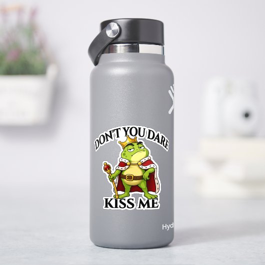 カエル王子にキスするなステッカー シール (HydroFlask)