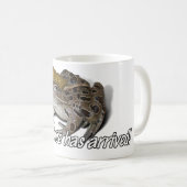 カエル・プリンス – 「ここにいるよ」 コーヒーマグカップ (正面右)