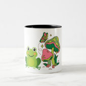 カエル、蝶、キノコ ツートーンマグカップ (中央)