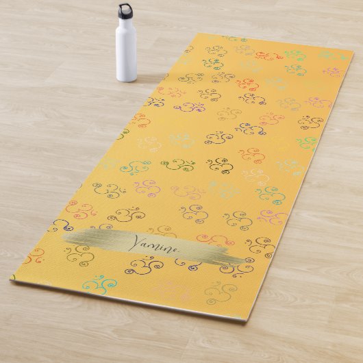 カオスOM |黄色、明るいかわいらしオーム ヨガマット (インサイチュ)