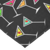 カクテルは誰か? テーブルクロス (アングル)