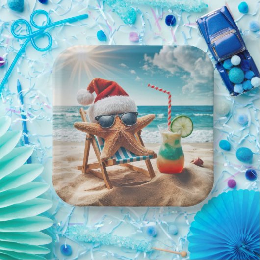 カクテルを添えたクリスマススターフィッシュ ペーパープレート (パーティー)