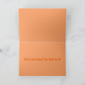 カクテルを飲む太陽に浮かぶカエルが幸せな退職 カード (内部)