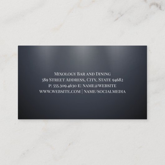 カクテルドリンクの列のバー 名刺 (裏面)