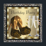 カクテルハイヒールシューズ女性ヒョウ誕生日 招待状<br><div class="desc">女の黒と金ゴールドヒョウのバースデーパーティ招待状。この美しいブラックと金ゴールドハイヒールのシューヒョウカスタマイズパーティの招待状は、単に"それを！"ボタンを選択して簡単にあなたのイベントのためのイベント詳細を追加し始めて、フォントスタイル、フォントサイズと色、および文言。Zazzleで見つけるすべてのカードと招待デザインは、実際の宝石、弓、上昇、エンボス、または追加の部品やピースを含まないグラフィックで印刷される。</div>
