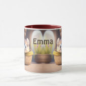 カゴ内の可愛いベビー – パーソナライズ可能 マグカップ (中央)