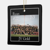 カシのフットボールのパーソナライズなオーナメント セラミックオーナメント (左)