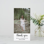 カジュアルなシンプルの卒業生は感謝していしています サンキューカード (スタンド正面)