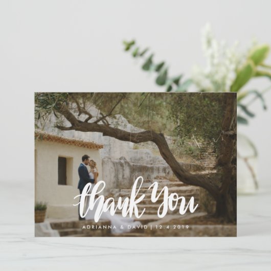 カジュアルな写真の結婚式は手書きの原稿感謝していしています サンキューカード (スタンド正面)