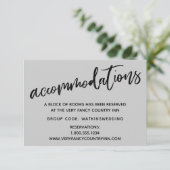 カジュアル手書きグレー結婚の宿泊 エンクロージャーカード (スタンド正面)