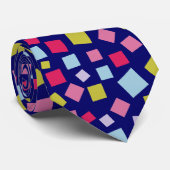 カスケーディングスクウェア – 濃い青 ネクタイ (ロール)