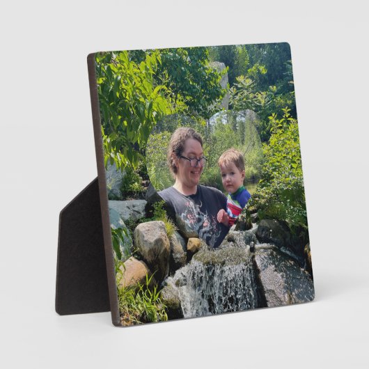 カスケーディングフォレストの滝の緑のハートテンプレート フォトプラーク (正面)