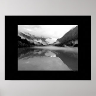 カスケードループ – 湖 ポスター