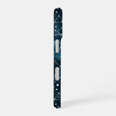 カスタマイズできる宇宙の星座デザイン iPhone 16ケース (右側面)