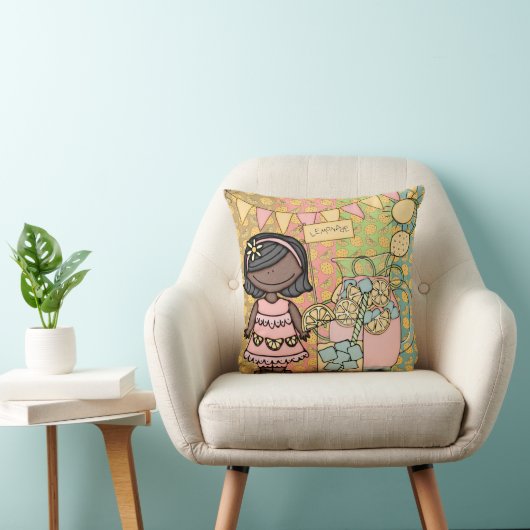カスタマイズアフリカ系アメリカ人の女の子のレモネードの枕 クッション (椅子)