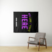 カスタマイズスタイリッシュ可能なモダン黒の検証済みブランド タペストリー (インサイチュ(横))