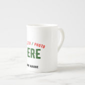 カスタマイズスタイリッシュ可能な白モダン検証済みブランド ボーンチャイナマグカップ (正面右)