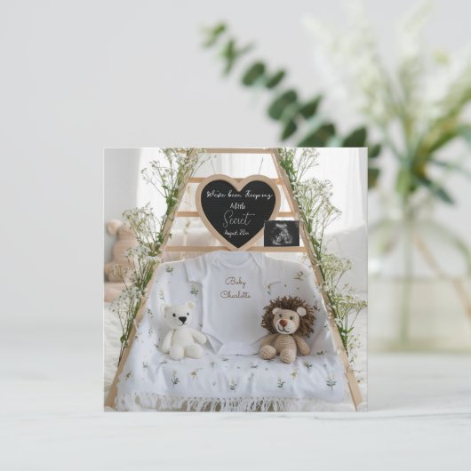 カスタマイズミニマル可能な白妊娠の発表 招待状 (スタンド正面)