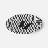 カスタマイズモノグラムイニシャル白黒ストライプ ペーパープレート (アングル)