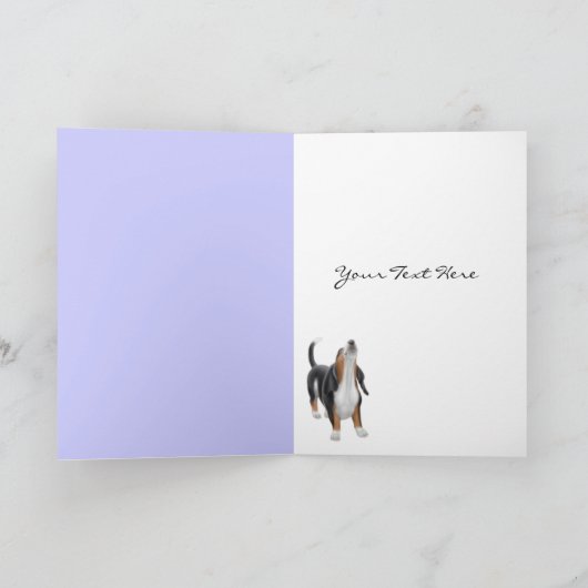 カスタマイズ可能で幸せなHowlidaysのバセットハウンドは車の後をつけます シーズンカード (内部)