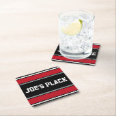 カスタマイズ可能で黒くおよび赤いスポーツは縞で飾ります スクエアペーパーコースター (インサイチュ)