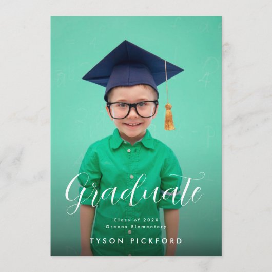 カスタマイズ可能なおめでとう初等写真科 案内状 (正面)