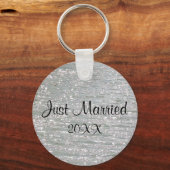 カスタマイズ可能なたった今結婚しましたキーチェーン キーホルダー (正面)