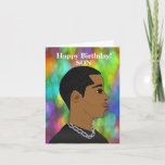 カスタマイズ可能なアフリカ系アメリカンソン誕生日 カード<br><div class="desc">このカラフル誕生日カードは、アフリカ系アメリカ人の若い父親が黒いTシャツとチェーンを《写真》ぼけ味の背景に着ているサイドプロフィールを備えている。このカードはカスタマイズ可能で感じ、自由にあなたの好みに文字を変更する。</div>