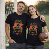 カスタマイズ可能なサッカーママサングラスボウデザイン Tシャツ