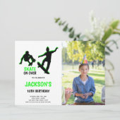 カスタマイズ可能なスケートで滑るパーティの招待状 子供へ 招待状 (スタンド正面)